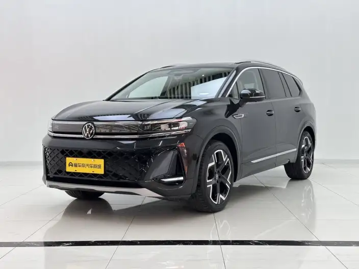 Talagon 2026 Model 450TSI 4WD Ultimate Edition 6 seat – фото 1