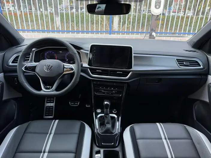 Volkswagen T-Roc 2024 Model 300TSI DSG Chenguang Edition – фото 7