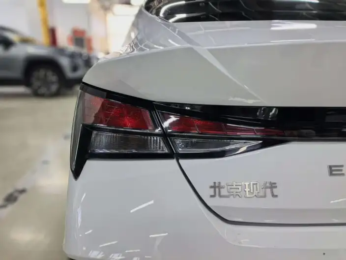Hyundai Ioniq 2023 Model 1.5L CVT GLX Elite Edition – фото 10