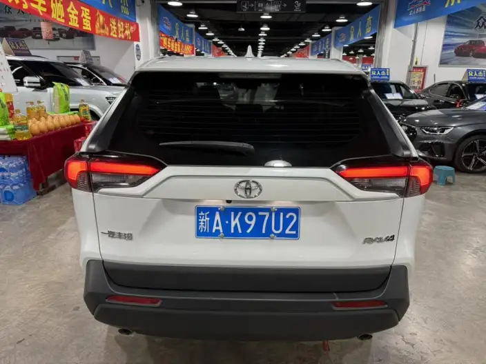 Toyota RAV4 2024 Model 2.0L CVT 2WD Urban Edition – фото 5