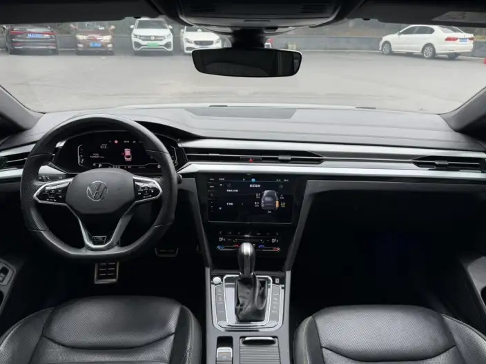 Volkswagen CC 2023 Model 380TSI Eye-catching version – фото 10