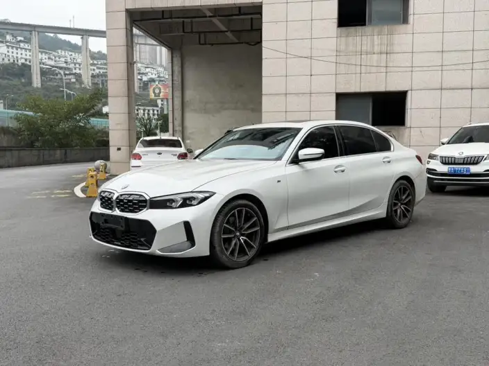 BMW 3 Series 2025 Model 325Li M Sports Set – фото 1