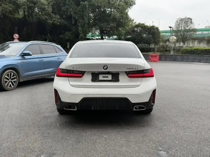 BMW 3 Series 2025 Model 325Li M Sports Set – фото 3