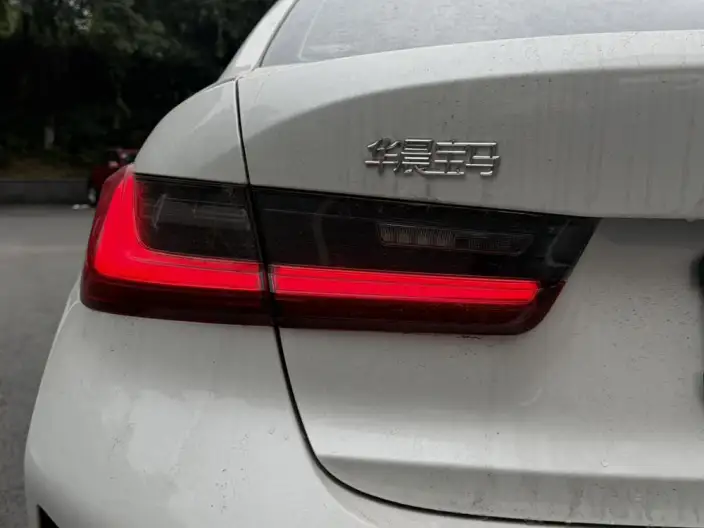 BMW 3 Series 2025 Model 325Li M Sports Set – фото 6