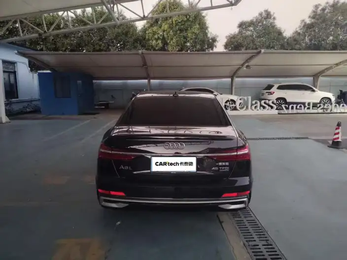 Audi A6L 2024 Model 45 TFSI quattro Exclusive Dynamic Model – фото 4