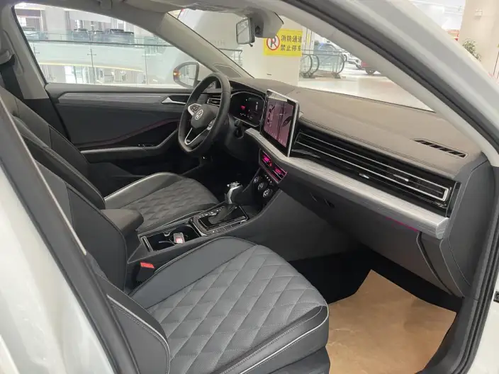 Volkswagen Sagitar 2025 Model 300TSI DSG Beyond Edition – фото 6