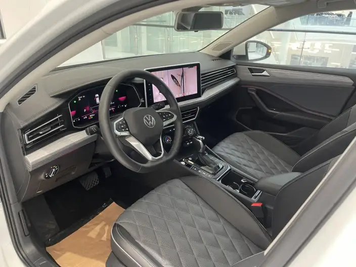 Volkswagen Sagitar 2025 Model 300TSI DSG Beyond Edition – фото 8