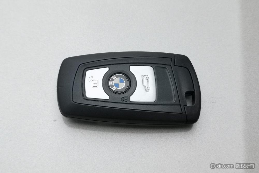 BMW 3 Series 2019 320Li Style – фото 6