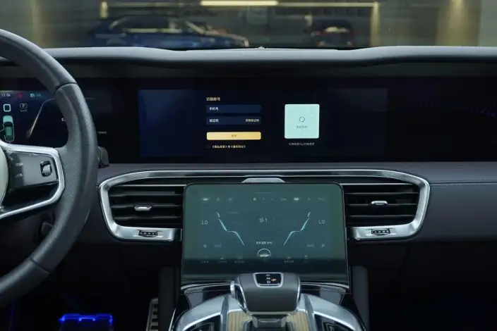 HONGQI E-HS9 2022 Model 690km Flag Xiang Edition VI seat – фото 8