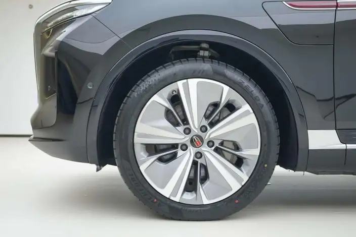 HONGQI E-HS9 2022 Model 690km Flag Xiang Edition VI seat – фото 8