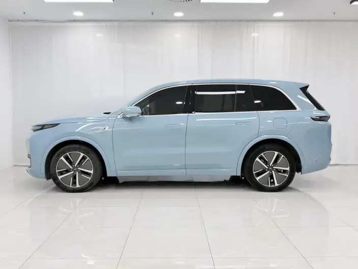Li Auto L8 2024 Model Pro Edition – фото 4