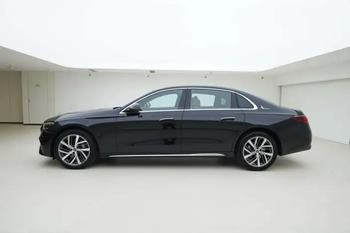 Mercedes-Benz E-Class 2025 Model E 300 L Fashion Model sedan – фото 3