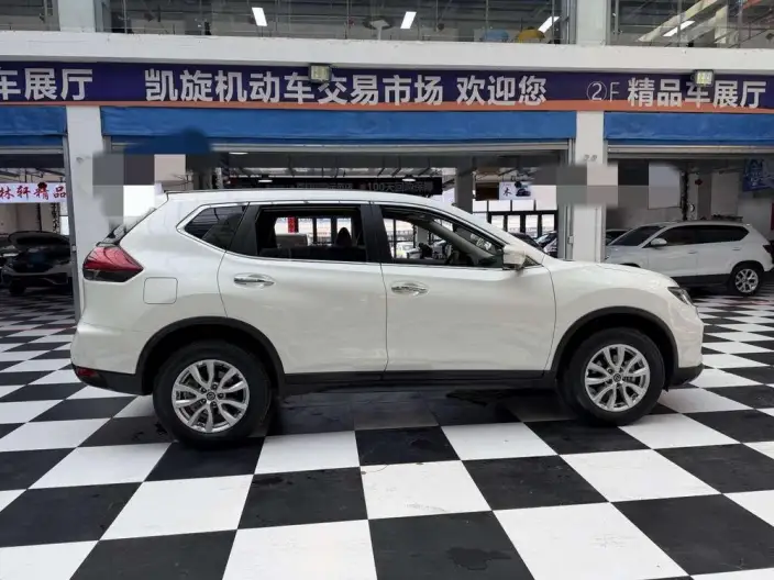 Nissan X-Trail 2022 Model 2.0L 2WD Smart Connect Premium – фото 6