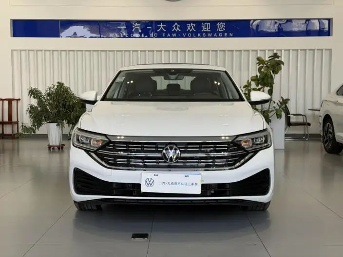Volkswagen Sagitar 2023 Model 200TSI DSG Beyond Edition – фото 2