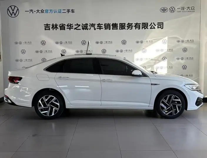 Volkswagen Sagitar 2024 Model 300TSI DSG Beyond Edition – фото 6