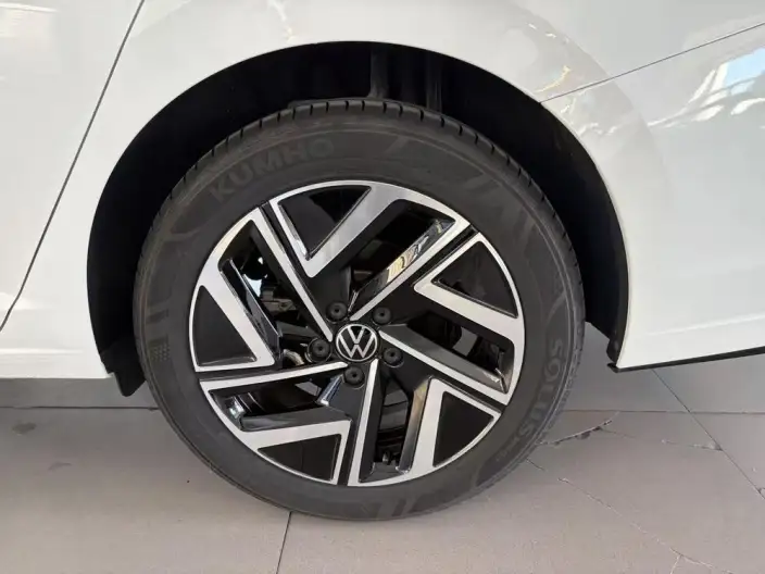 Volkswagen Sagitar 2024 Model 300TSI DSG Beyond Edition – фото 7