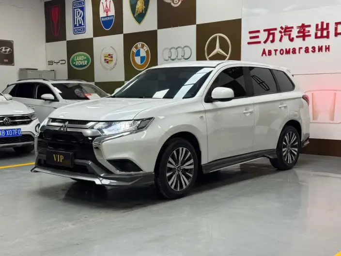 Mitsubishi Outlander 2021 Model 2.0L 2WD Smooth Ride Edition 5 seat – фото 1