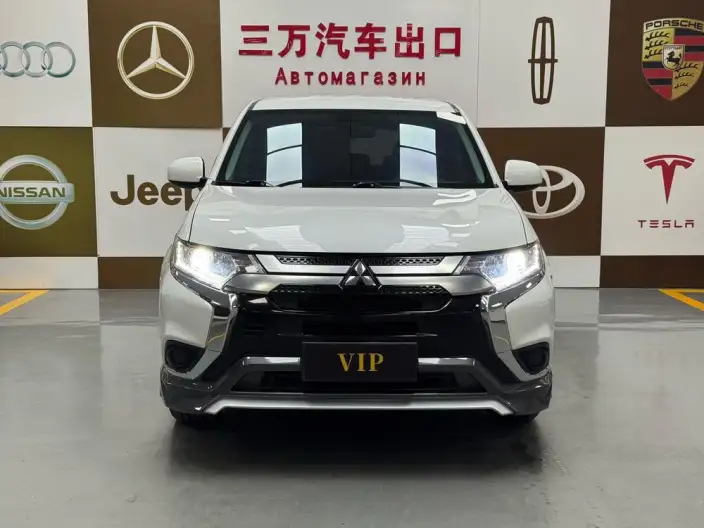 Mitsubishi Outlander 2021 Model 2.0L 2WD Smooth Ride Edition 5 seat – фото 2