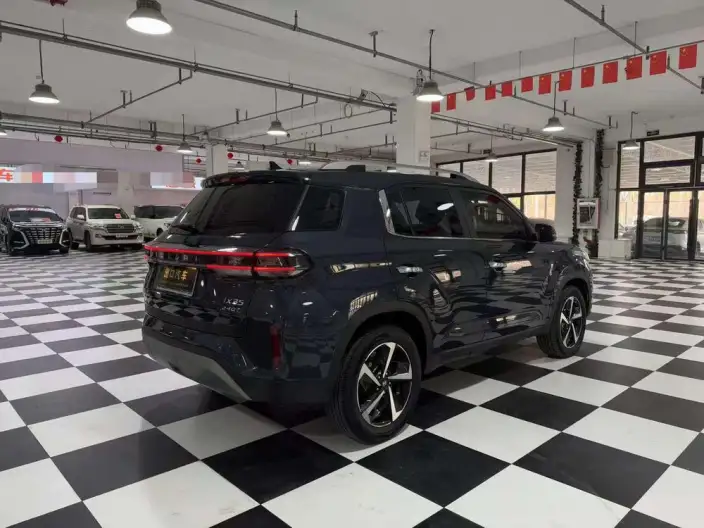 Hyundai ix35 2021 Model 240T GDi DCT 2WD Leading version GLS – фото 7