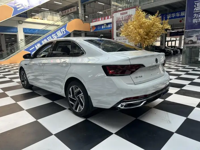 Volkswagen Sagitar 2023 Model 280TSI DSG Beyond Edition Lite – фото 5