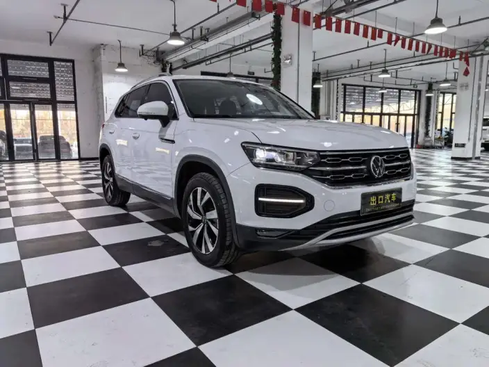 Volkswagen Tayron 2022 Model 280TSI 2WD Luxury Zhilian Edition – фото 3
