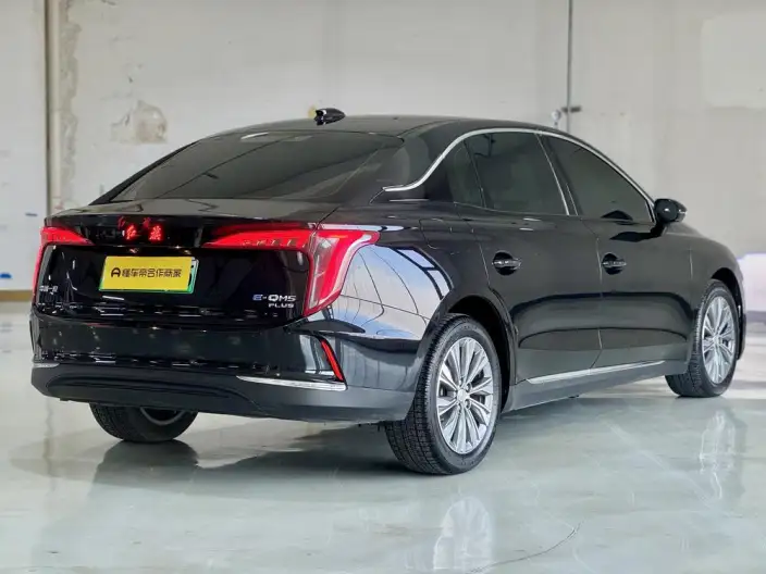Hongqi E-QM5 2024 Model 610KM PLUS Edition 100kW – фото 6