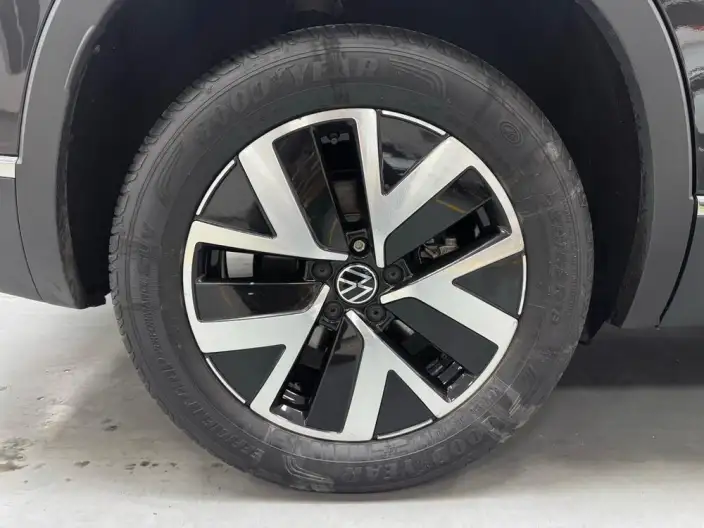 Volkswagen Tayron 2023 Model 280TSI 2WD Luxury Plus Advanced version – фото 7