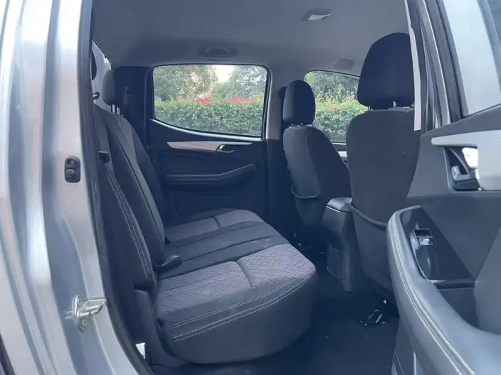 RE-MAX Ruimai 2022 Model 2.8T Classic 2WD Diesel Comfort Model Long axis Edition JE493ZLQ6E – фото 9