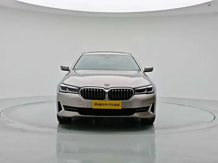 BMW 5 Series 2022 Model Facelift II 530Li Exclusive Model Luxury Set – фото 2