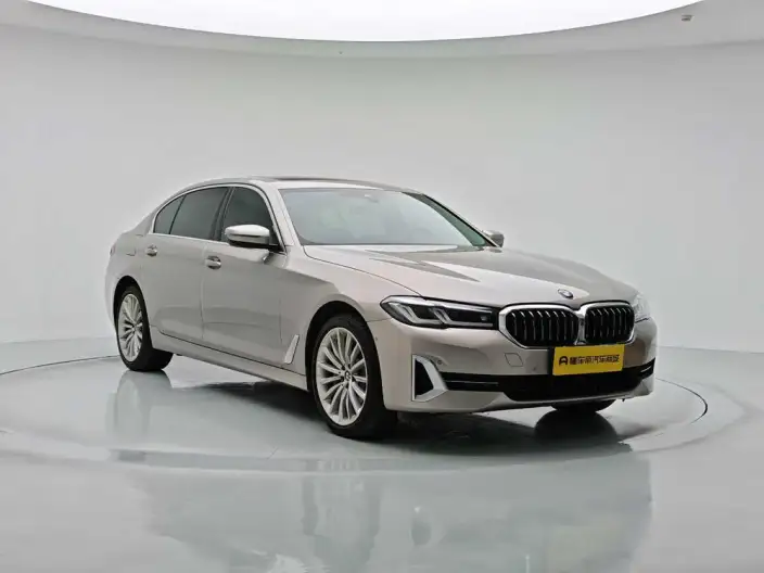 BMW 5 Series 2022 Model Facelift II 530Li Exclusive Model Luxury Set – фото 3