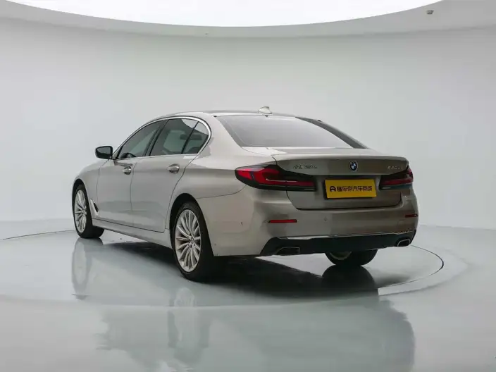 BMW 5 Series 2022 Model Facelift II 530Li Exclusive Model Luxury Set – фото 5