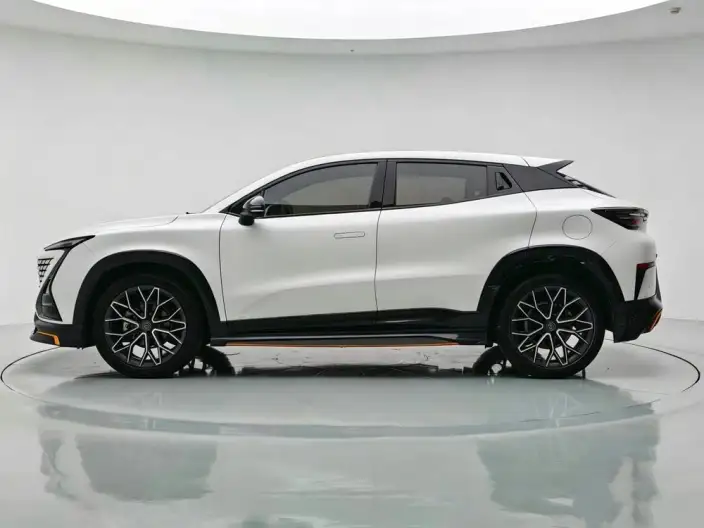Changan UNI-T 2022 Model 1.5T Sports Edition Noble Model – фото 4