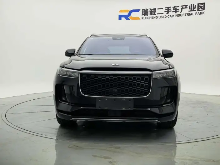 Li Auto ONE 2021 Model Extended Range 6 seat Edition – фото 2
