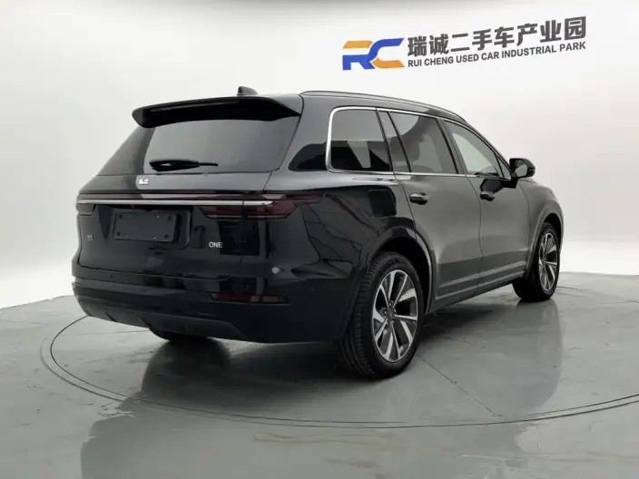 Li Auto ONE 2021 Model Extended Range 6 seat Edition – фото 6