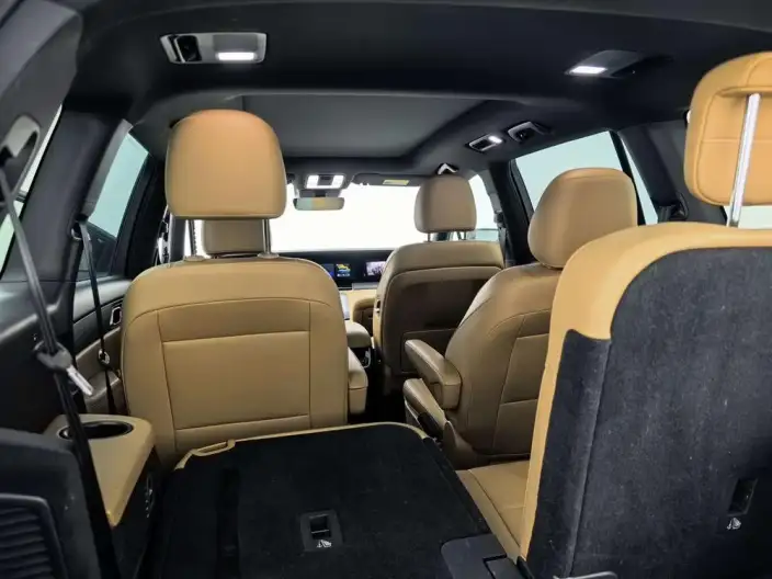 Li Auto ONE 2021 Model Extended Range 6 seat Edition – фото 9