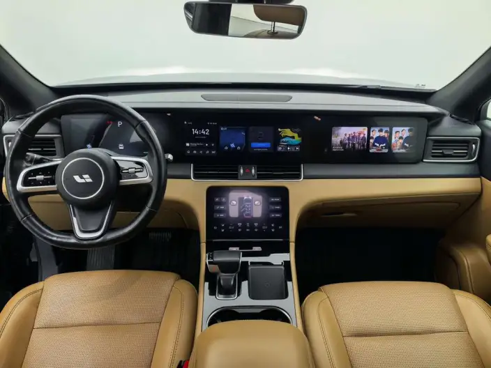 Li Auto ONE 2021 Model Extended Range 6 seat Edition – фото 10