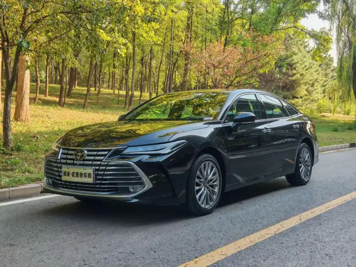 Toyota Avalon 2024 Model Intelligent Hybrid 2.0L E-CVT Premium Edition – фото 1