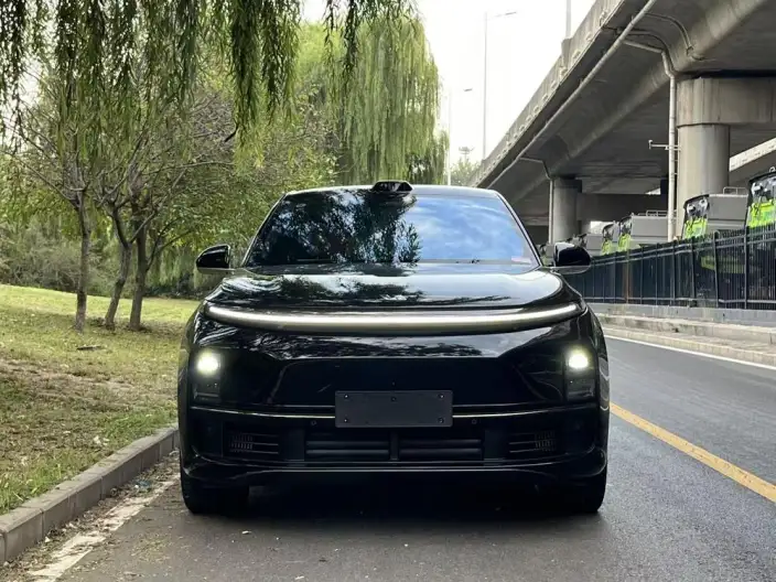 Li Auto L7 2024 Model Ultra Edition – фото 2