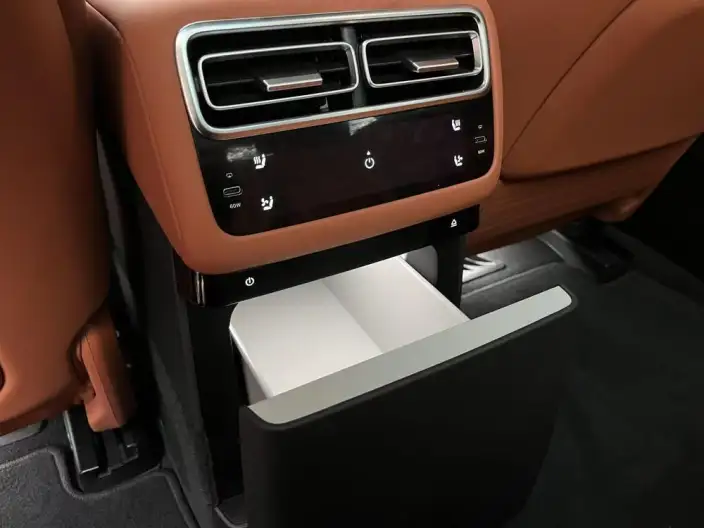 Li Auto L7 2024 Model Ultra Edition – фото 7