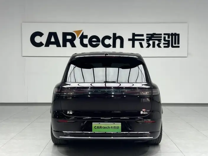 Voyah Taishan P HEV 2026 Model Max+ Edition – фото 8