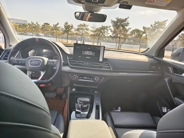 Audi Q5L 2023 Model 40T Fashion Dynamic Model – фото 7