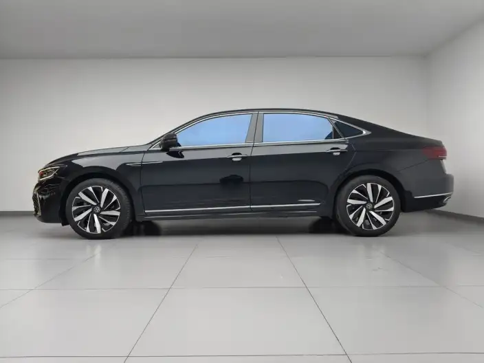 Volkswagen Passat 2022 Model 330TSI Starry sky Deluxe Edition – фото 4