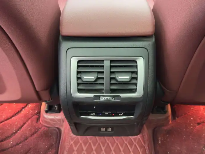 BMW X3 2023 Model xDrive30i Leading Model M Night Set – фото 10