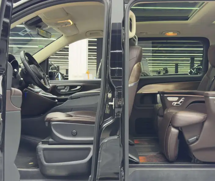 Mercedes-Benz V-Class 2022 Model V 260 L Long wheelbase Deluxe Edition – фото 9