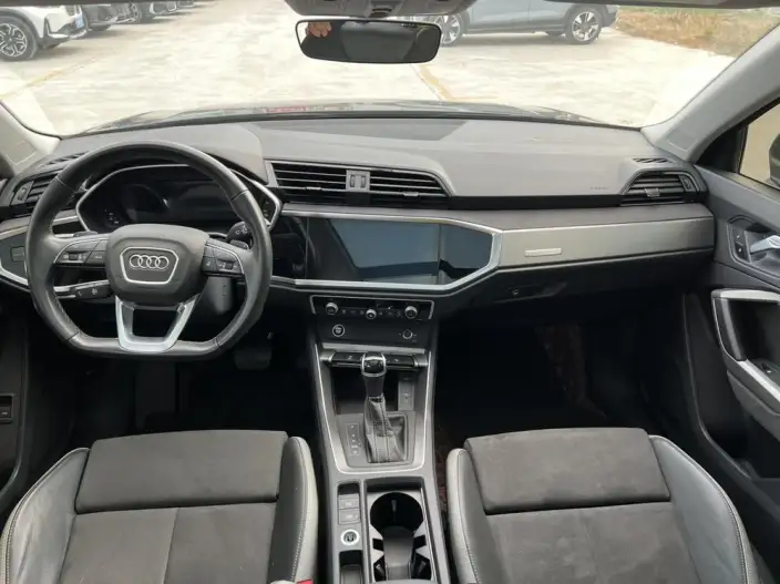 AUDI Q3 2023 Model 35 TFSI Fashion Dynamic Model – фото 10