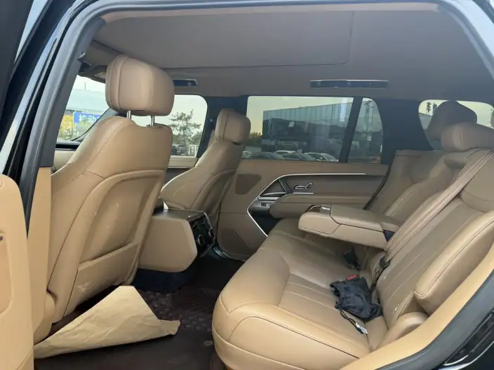 Range Rover 2025 Model 3.0 L6 400PS Shengshi Extended Edition – фото 9