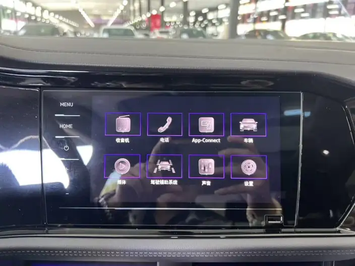 Volkswagen Sagitar 2021 Model 280TSI DSG 30th Anniversary Memorial Edition – фото 9