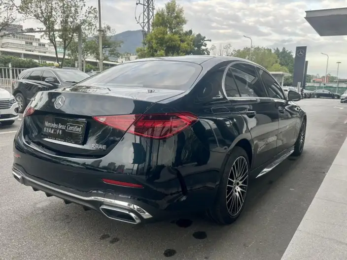 Mercedes-Benz C-Class 2024 Model C 260 L Sports Edition – фото 4