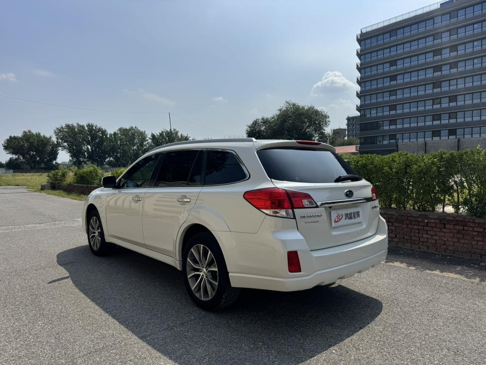 Subaru Outback 2013 модификация 2.5i Sports Edition
