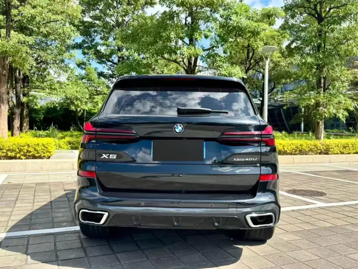 BMW X5 2025 Model xDrive30Li Exclusive Model M Sports Night Set – фото 3